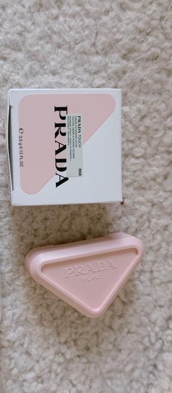Customer photo for "Blush that easy to blend"