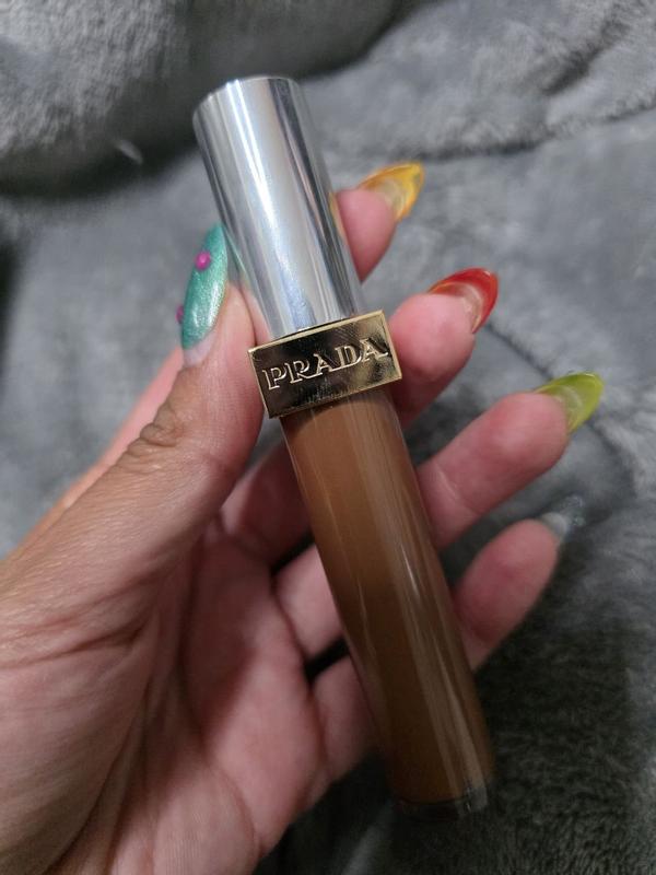 Customer carousel item 8.