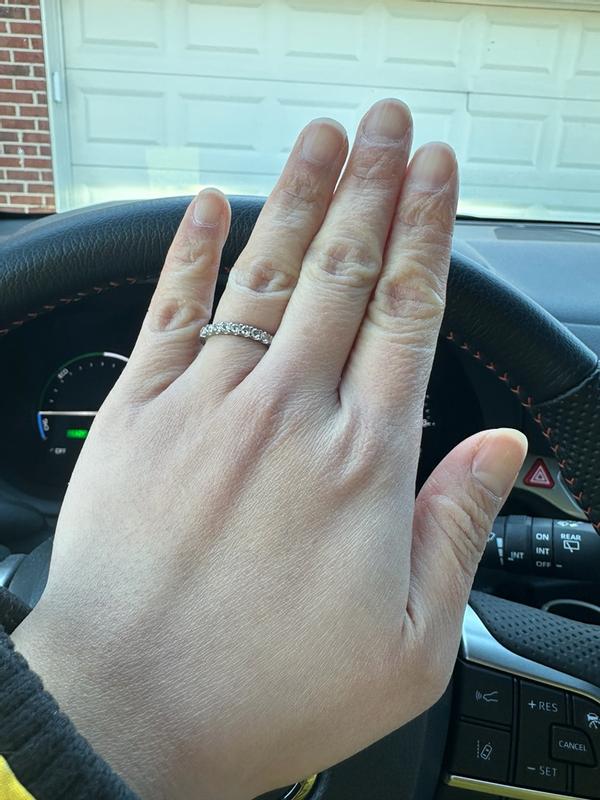 Review Thumbnail Image 0 377474068