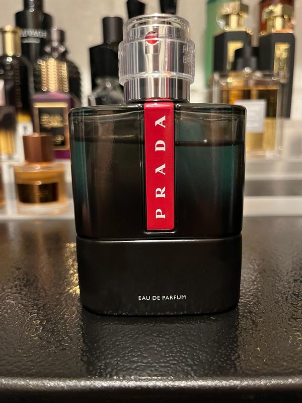 Luna Rossa Carbon Eau de Parfum | Prada Beauty Official Site