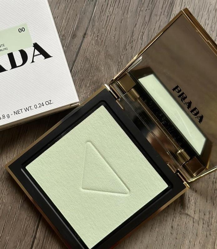 Shop Prada Reset Rebalancing Setting Powder | Prada Beauty