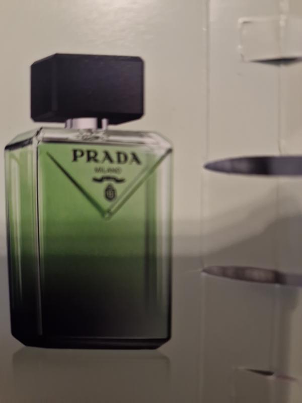 Customer carousel item 10.