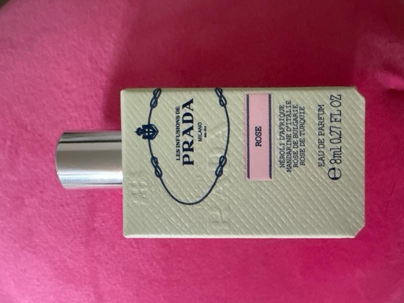 Customer carousel item 1.