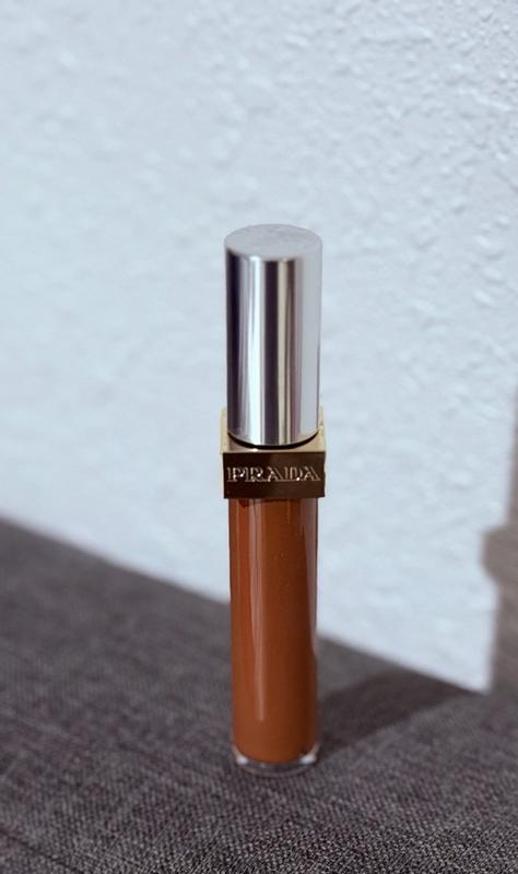 Customer carousel item 2.