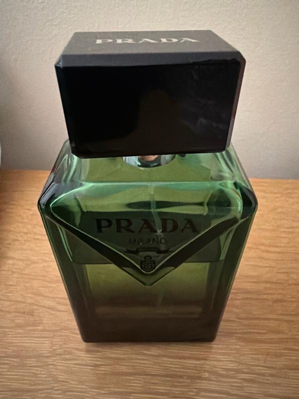 Customer carousel item 12.