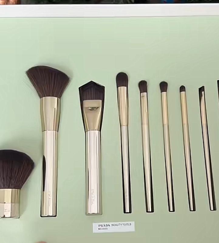 Review Thumbnail Image 1 385327553