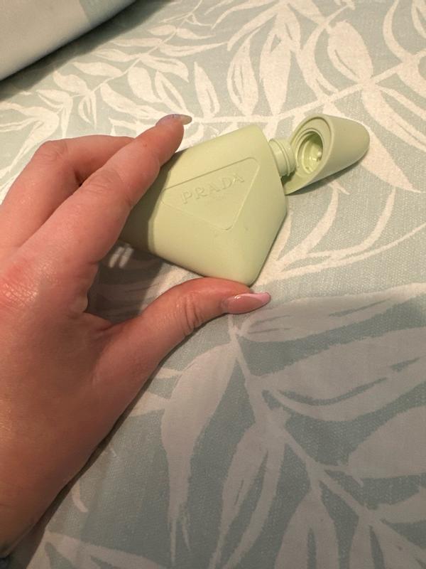 Customer photo for "Light and moisturizing!"