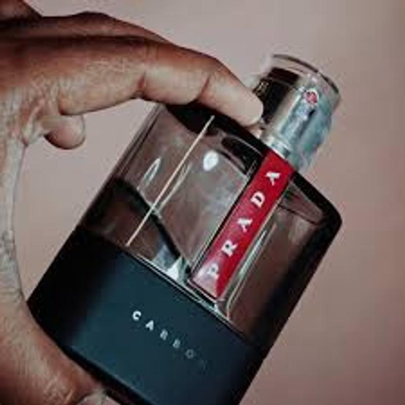 Luna Rossa Carbon Cologne | Prada Beauty Official Site