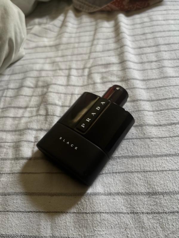 Luna Rossa Black Eau de Parfum | Prada Beauty Official Site