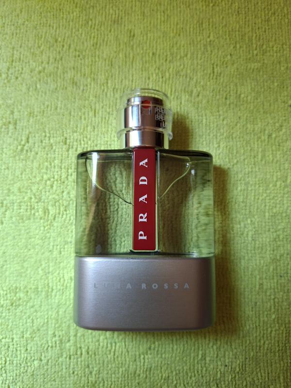 PRADA 香水 LUNA ROSSA Amazon.com : Prada Luna Rossa Eau De Toilette Spray 50ml/1.7
