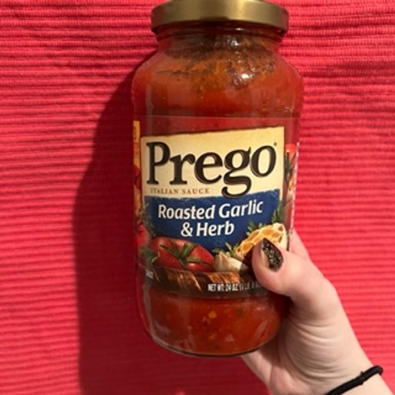 Prego Roasted Garlic & Herb Italian Sauce, 24 oz.