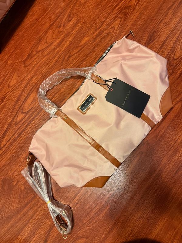 Customer carousel item 11.
