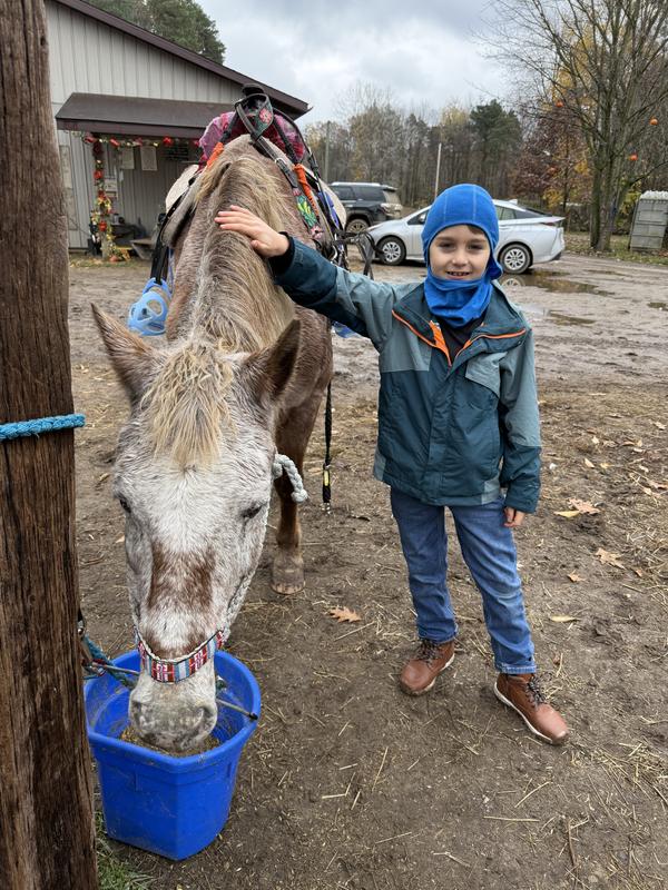 Review Thumbnail Image 0 369048810