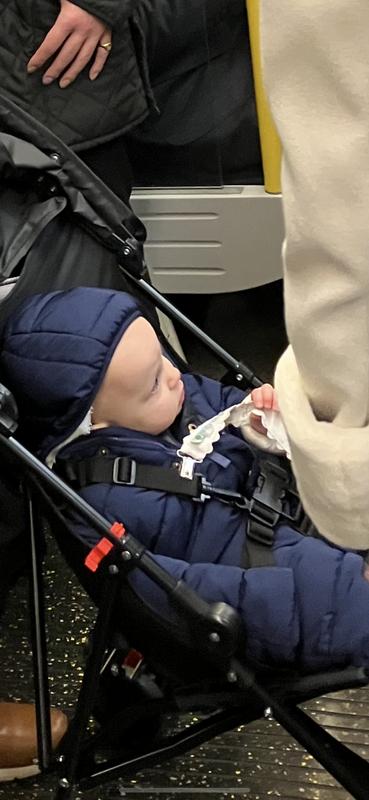 Review Thumbnail Image 0 373713161