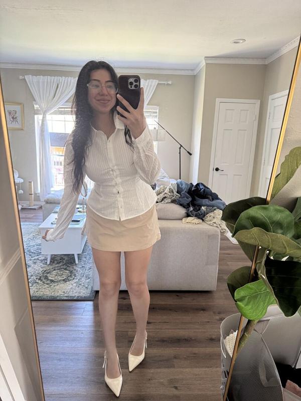 Customer photo for "Felt super cute and dainty,"