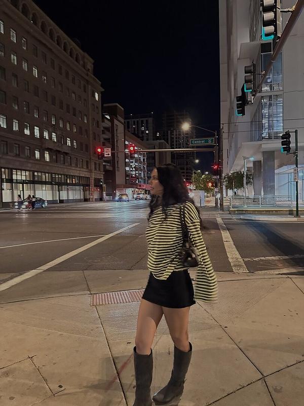 Review Thumbnail Image 0 359888940