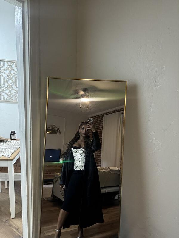 Review Thumbnail Image 0 385391596