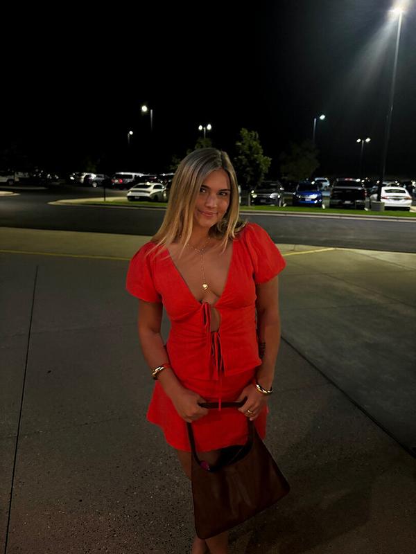 Review Thumbnail Image 1 378772333