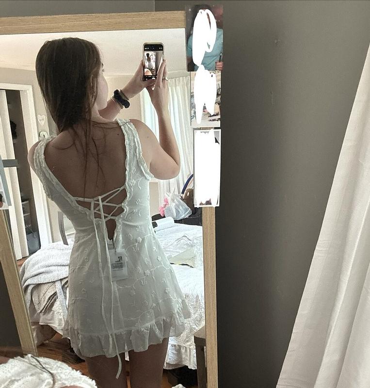 Review Thumbnail Image 0 348922713