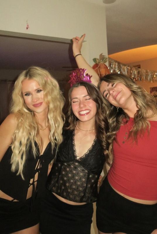 Review Thumbnail Image 0 350936815