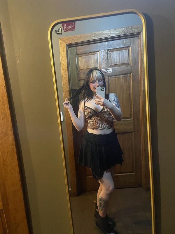 Review Thumbnail Image 0 350943387