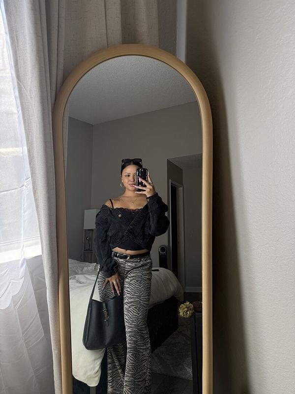 Review Thumbnail Image 0 349814026