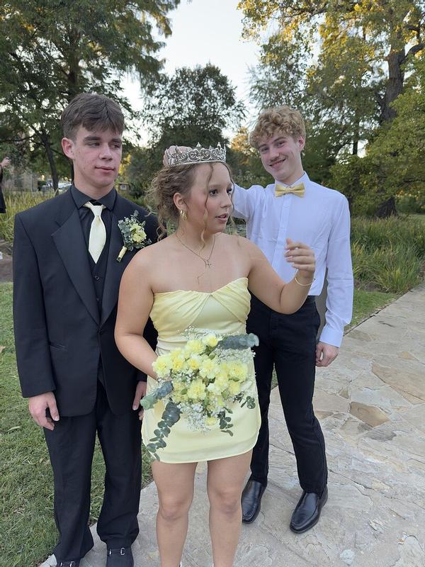 Review Thumbnail Image 1 364277290