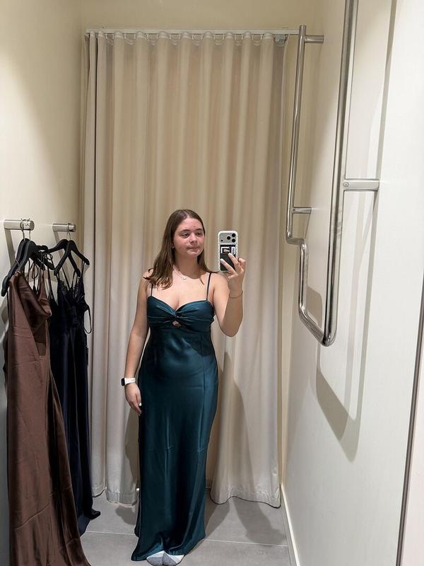 Review Thumbnail Image 0 383972775