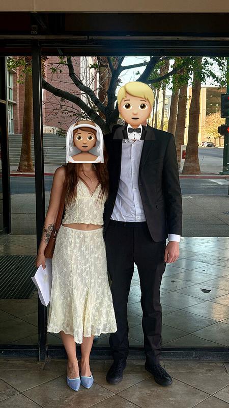 Review Thumbnail Image 0 381053798