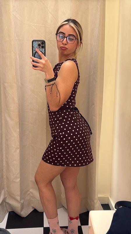 Review Thumbnail Image 1 379067278