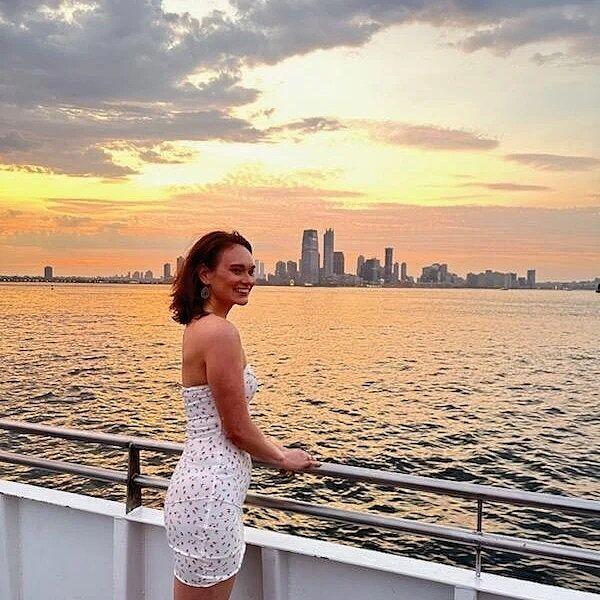 Review Thumbnail Image 0 351002259