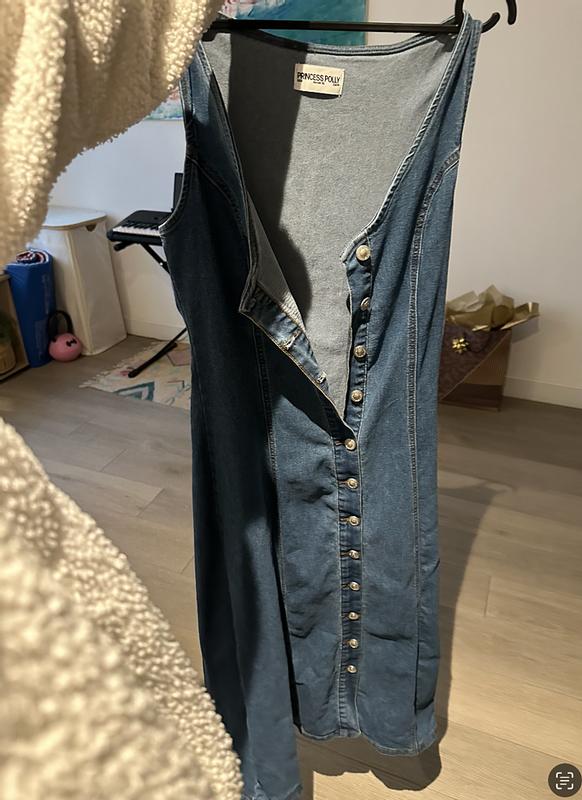 Review Thumbnail Image 0 370778495