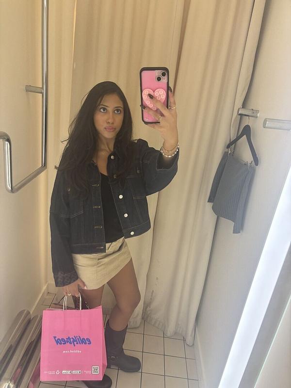 Review Thumbnail Image 0 359687596