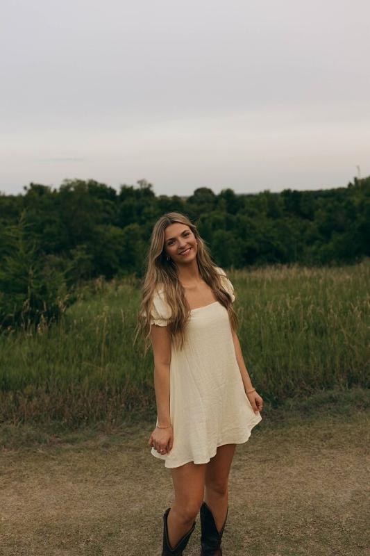 Customer photo for "super cute but the sleeves"