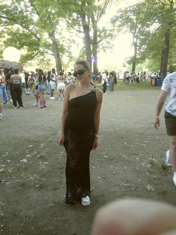 Review Thumbnail Image 1 351013706