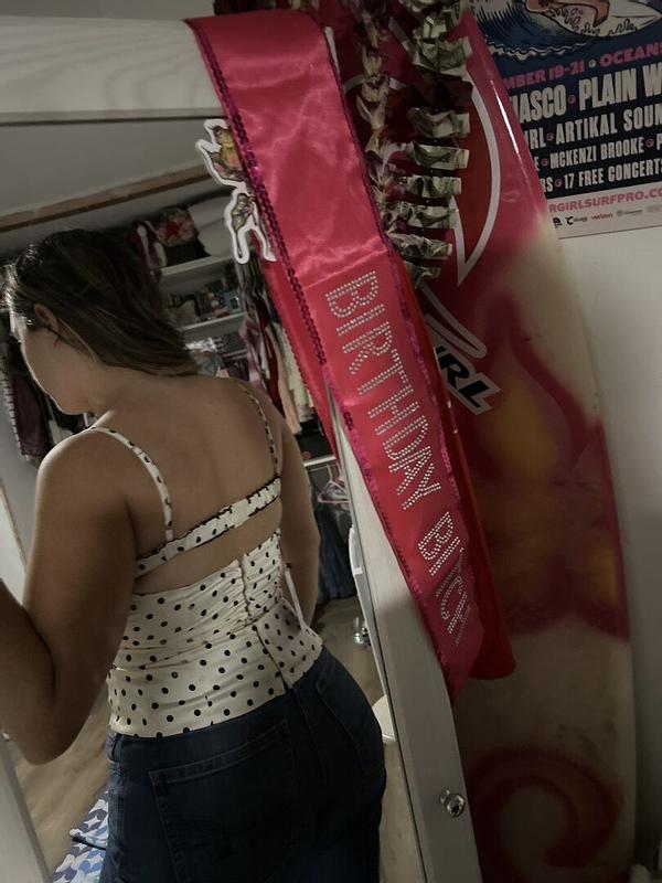 Review Thumbnail Image 1 381109472