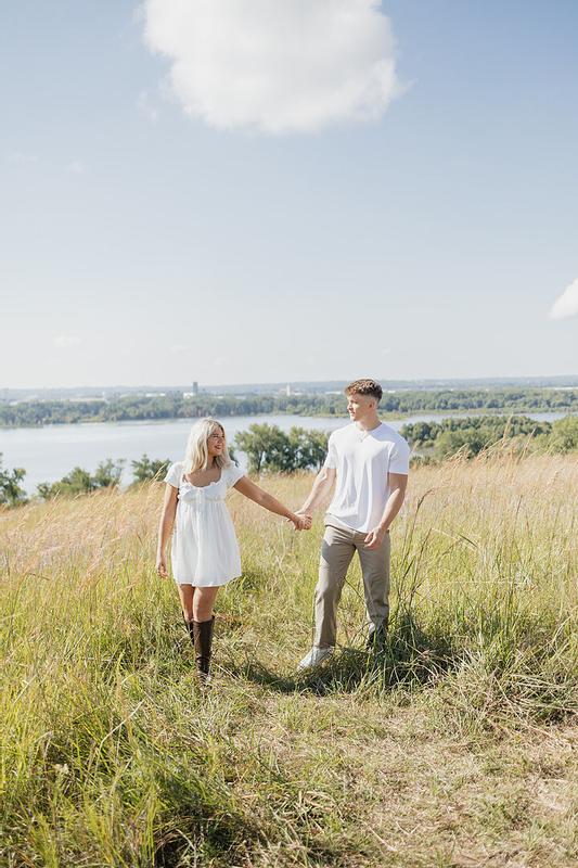 Review Thumbnail Image 0 359697745