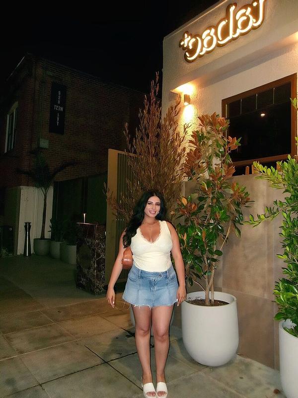 Review Thumbnail Image 2 355928935