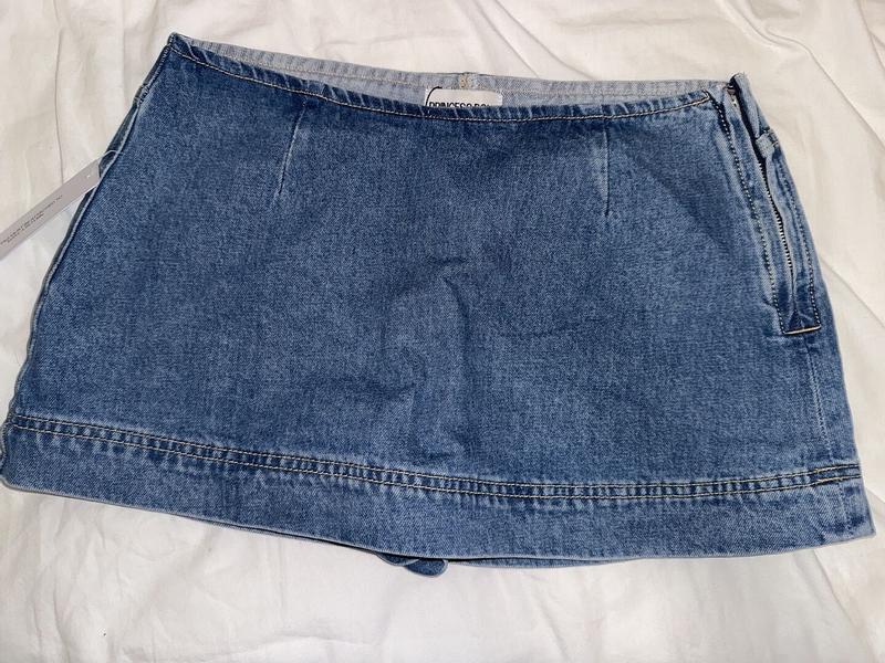 Review Thumbnail Image 0 383995828