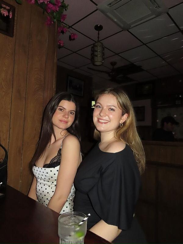 Review Thumbnail Image 0 382393624