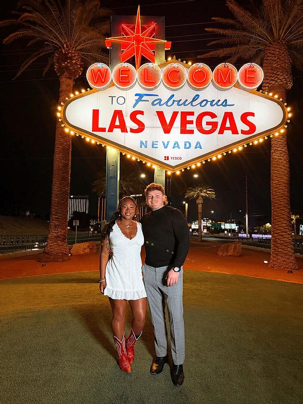 Review Thumbnail Image 0 381557249