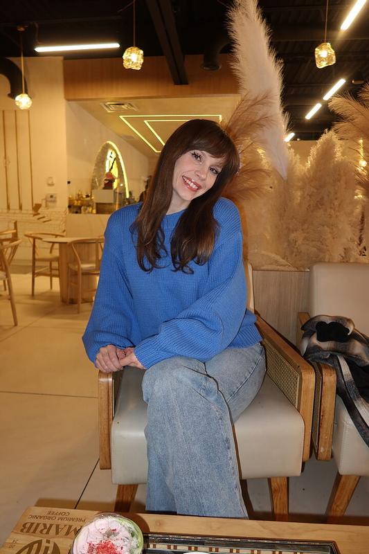 Review Thumbnail Image 3 377220222