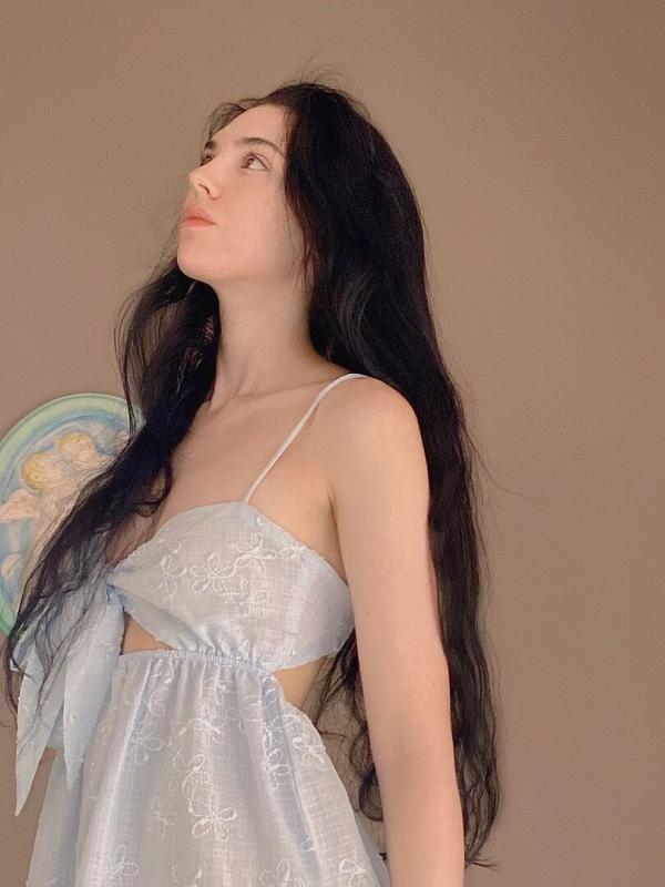 Customer photo for "It’s such a flattering dress"