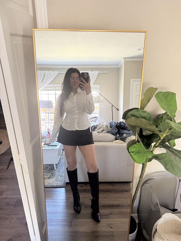 Customer photo for "Felt super cute and dainty,"