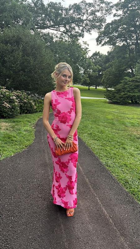 Customer photo for "absolutely obsessed with this dress!!!"