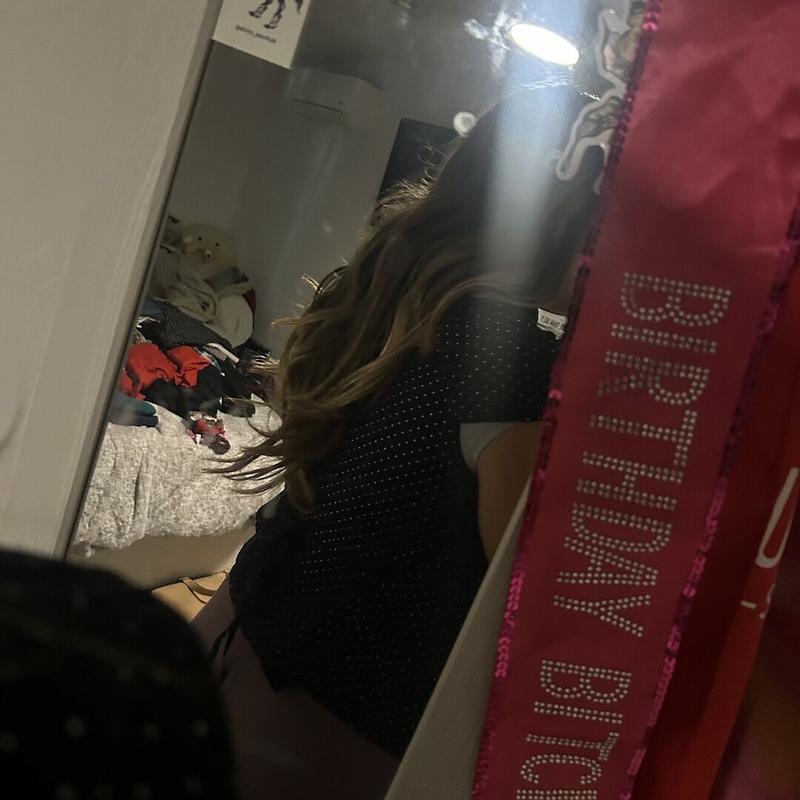 Review Thumbnail Image 1 381124722