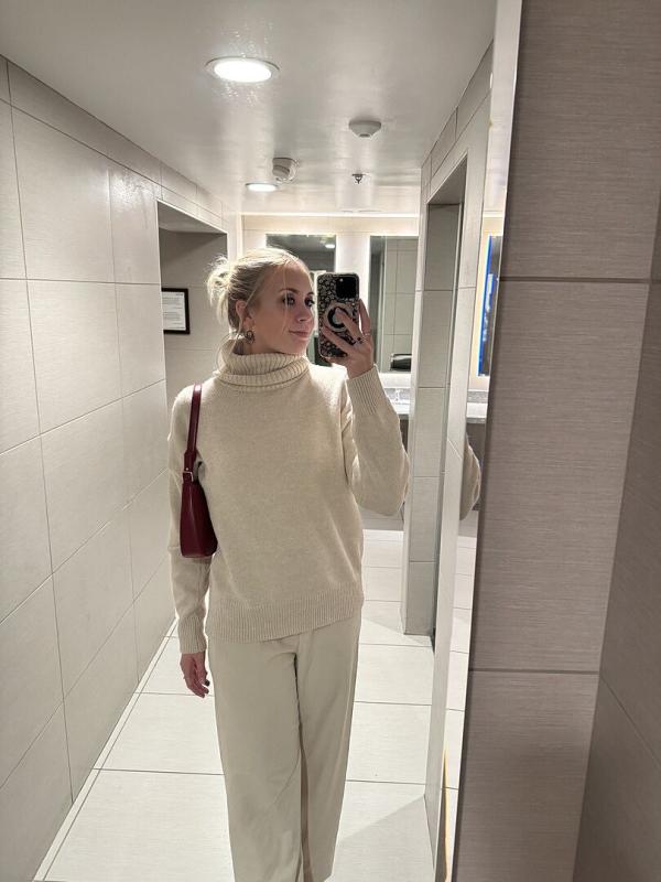 Review Thumbnail Image 0 350764142