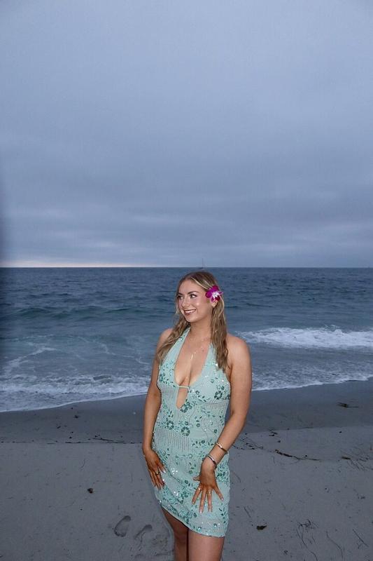 Review Thumbnail Image 0 354019612