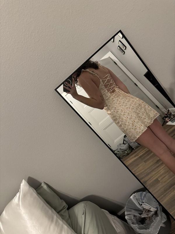 Review Thumbnail Image 1 350733144