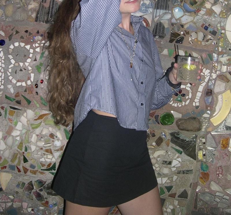 Customer photo for "the skirt looks amazing and"